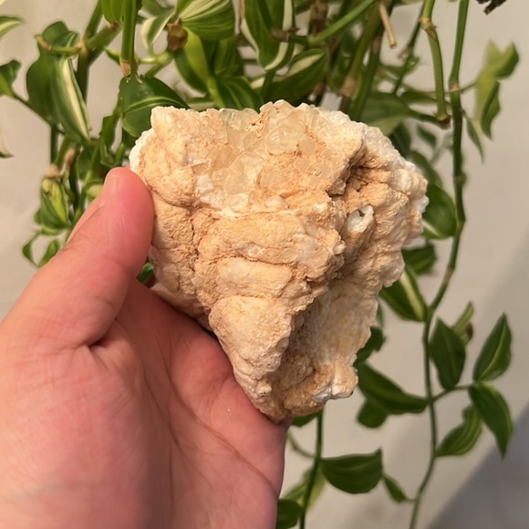 Quartz Crystal - Picture 6 of 16